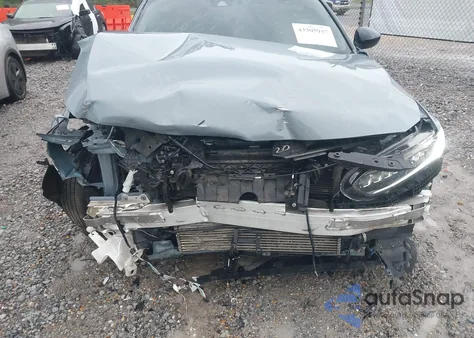 2021 Honda Accord Sport Special Edition z USA, uszkodzony, nr VIN 1HGCV1F41MA020158